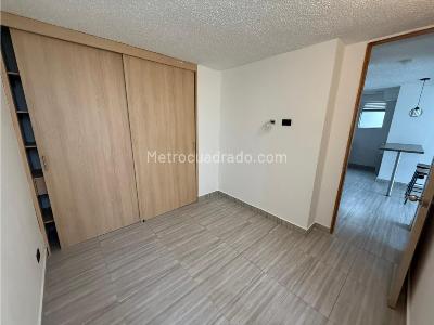 Apartamento de 2 alcobas en venta en Poblado I, Pereira, 45 m² · foto 15 de 20