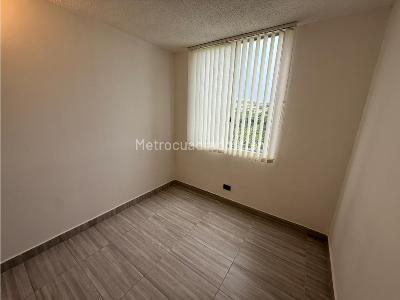 Apartamento de 2 alcobas en venta en Poblado I, Pereira, 45 m² · foto 16 de 20