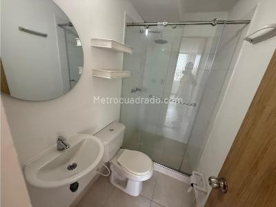 Apartamento de 2 alcobas en venta en Poblado I, Pereira, 45 m² · foto 19 de 20