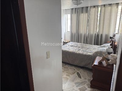 Apartamento de 3 alcobas en venta en Santa Monica Residencial, Cali, 126 m² · foto 12 de 19