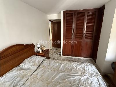 Apartamento de 3 alcobas en venta en Santa Monica Residencial, Cali, 126 m² · foto 15 de 19