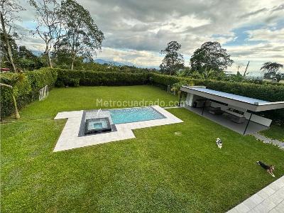 Casa de 4 alcobas en venta en Via Aeropuerto El Eden, Armenia, 750 m² · foto 4 de 20