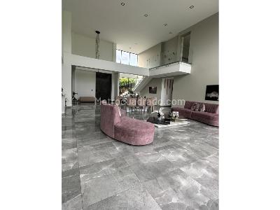 Casa de 4 alcobas en venta en Via Aeropuerto El Eden, Armenia, 750 m² · foto 5 de 20