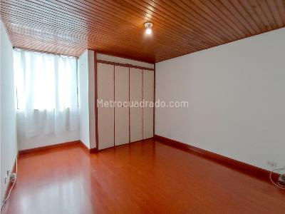 Apartamento en venta en Mirandela, Bogotá · foto 10 de 12