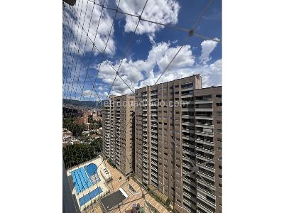 Apartamento de 3 alcobas en venta en Calasanz, Medellín, 93 m² · foto 6 de 18