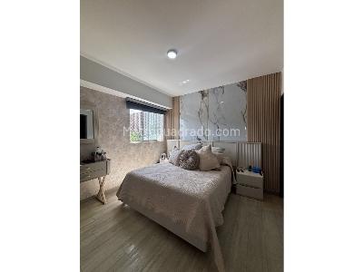 Apartamento de 3 alcobas en venta en Calasanz, Medellín, 93 m² · foto 10 de 18