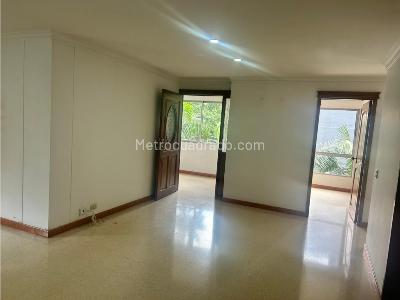 Apartamento en venta en Laureles, Medellín · foto 7 de 20