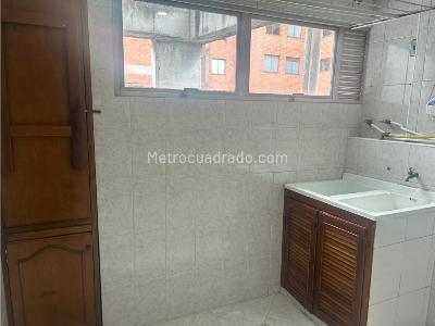 Apartamento en venta en Laureles, Medellín · foto 11 de 20