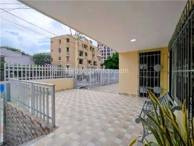 Casa de 5 alcobas en venta en Mercedes Norte, Barranquilla, 245 m² · foto 3 de 20