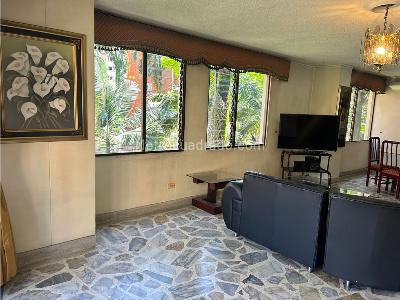 Apartamento de 4 alcobas en venta en Laureles, Medellín, 144 m² · foto 4 de 20