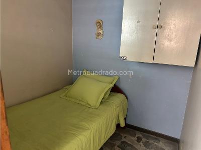 Apartamento de 4 alcobas en venta en Laureles, Medellín, 144 m² · foto 14 de 20