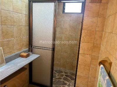 Apartamento de 4 alcobas en venta en Laureles, Medellín, 144 m² · foto 17 de 20