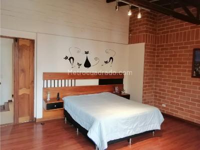 Casa de 3 alcobas en venta en Cataluña, Sabaneta, 217 m² · foto 14 de 20