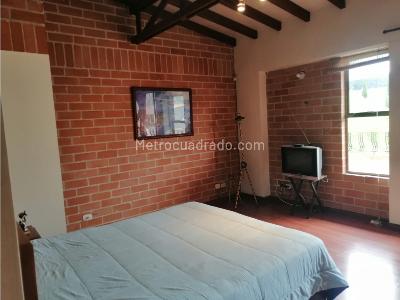 Casa de 3 alcobas en venta en Cataluña, Sabaneta, 217 m² · foto 16 de 20