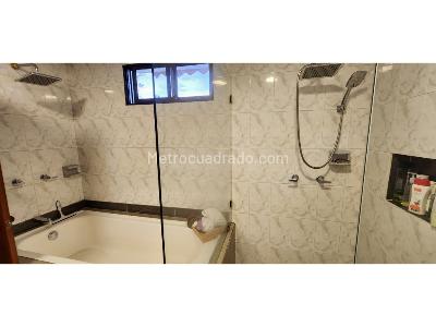Casa de 4 alcobas en venta en Variante Condina, Pereira, 284 m² · foto 13 de 20