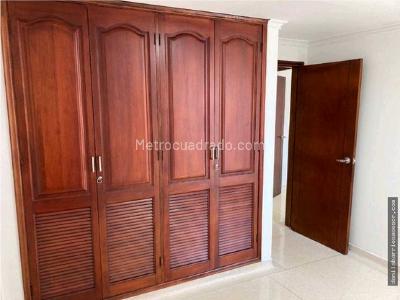 Apartamento de 2 alcobas en venta en Altos De Riomar, Barranquilla, 80 m² · foto 7 de 12