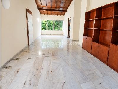 Apartamento de 4 alcobas en venta en El Poblado, Medellín, 147 m² · foto 8 de 20