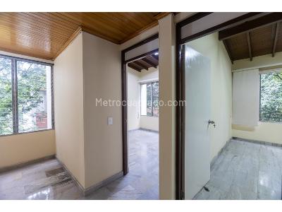 Apartamento de 4 alcobas en venta en El Poblado, Medellín, 147 m² · foto 15 de 20