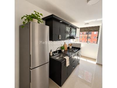 Apartamento de 3 alcobas en venta en Loma Del Indio, Medellín, 74 m² · foto 5 de 20