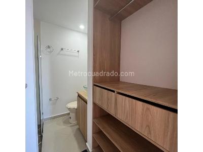 Apartamento de 3 alcobas en venta en Loma Del Indio, Medellín, 74 m² · foto 6 de 20