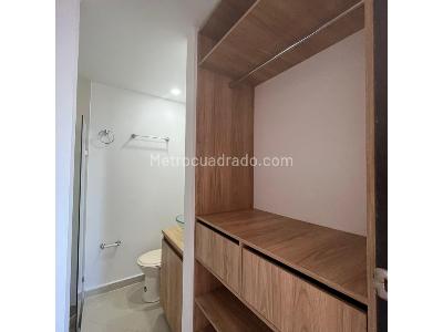Apartamento de 3 alcobas en venta en Loma Del Indio, Medellín, 74 m² · foto 12 de 20