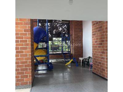Apartamento de 3 alcobas en venta en Loma Del Indio, Medellín, 74 m² · foto 17 de 20