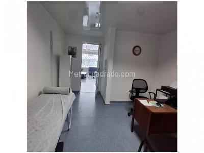 Casa de 5 alcobas en venta en Los Andes, Bogotá, 270 m² · foto 3 de 12