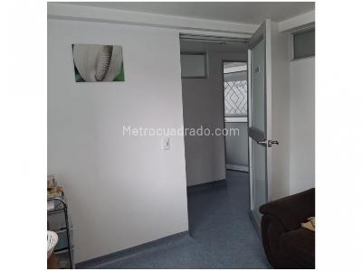 Casa de 5 alcobas en venta en Los Andes, Bogotá, 270 m² · foto 10 de 12