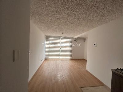 Apartamento de 2 alcobas en venta en Trigales, Tunja, 45 m² · foto 3 de 13
