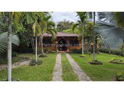 Casa de 4 alcobas en venta en Riverita, Neiva, 1000 m² · foto 2 de 20