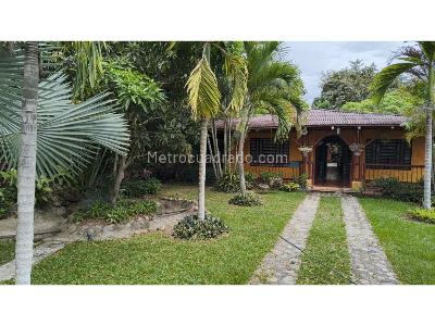 Casa de 4 alcobas en venta en Riverita, Neiva, 1000 m² · foto 3 de 20