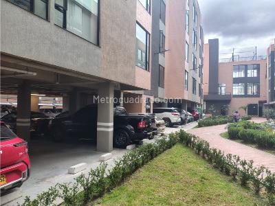 Apartaestudio en venta en Los Monjes, Bogotá, 27 m² · foto 19 de 20