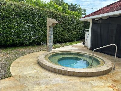 Casa de 3 alcobas en venta en Vereda Vanguardia, Villavicencio, 450 m² · foto 2 de 20