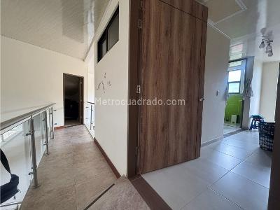 Casa de 3 alcobas en venta en Vereda Vanguardia, Villavicencio, 450 m² · foto 19 de 20