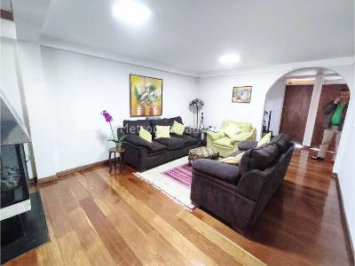 Casa de 5 alcobas en venta en Nicolas De Federman, Bogotá, 218 m² · foto 2 de 20