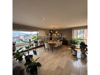 Apartamento en venta en El Poblado, Medellín · foto 3 de 10
