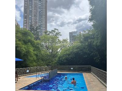 Apartamento en venta en El Poblado, Medellín · foto 8 de 10