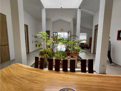 Casa de 3 alcobas en venta en Cerritos, Pereira, 410 m² · foto 14 de 20