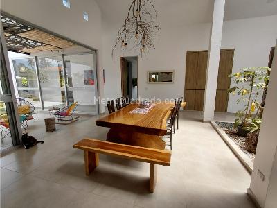 Casa de 3 alcobas en venta en Cerritos, Pereira, 410 m² · foto 15 de 20