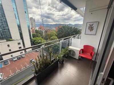 Apartamento de 2 alcobas en venta en El Poblado, Medellín, 112 m² · foto 11 de 17