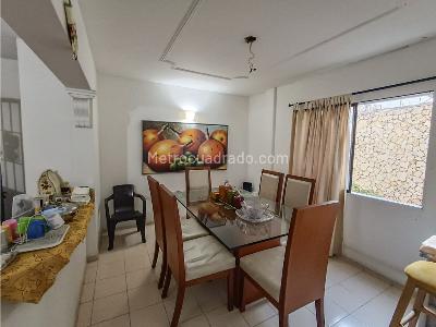 Casa en venta en Los Laureles, Montería · foto 5 de 14