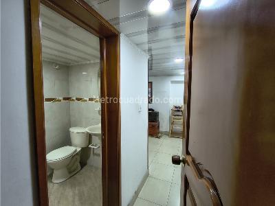 Casa de 4 alcobas en venta en Modelia, Bogotá, 210 m² · foto 18 de 20