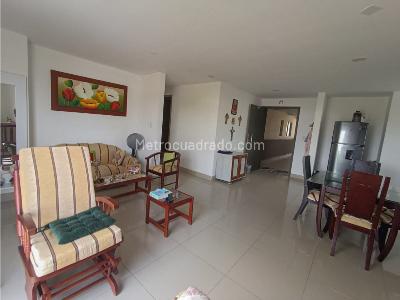 Apartamento en venta en Centro, Montería · foto 2 de 11