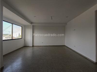 Apartamento en venta en Centro, Montería · foto 2 de 9