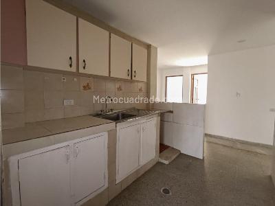 Apartamento en venta en Centro, Montería · foto 4 de 9