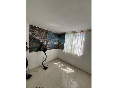 Apartamento de 3 alcobas en venta en Iv Centenario, Neiva, 50 m² · foto 9 de 14