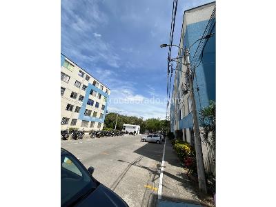 Apartamento de 3 alcobas en venta en Iv Centenario, Neiva, 50 m² · foto 14 de 14