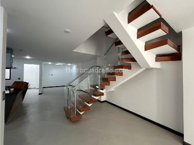Casa de 4 alcobas en venta en Tunja, Tunja, 218 m² · foto 4 de 19