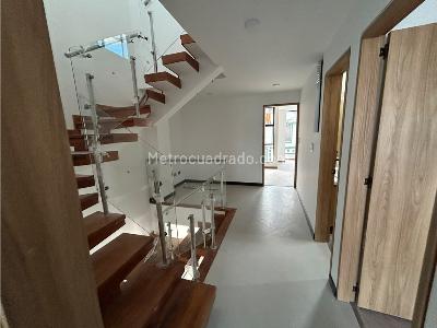 Casa de 4 alcobas en venta en Tunja, Tunja, 218 m² · foto 8 de 19