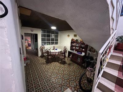 Casa de 5 alcobas en venta en Tunja, Tunja, 180 m² · foto 2 de 15